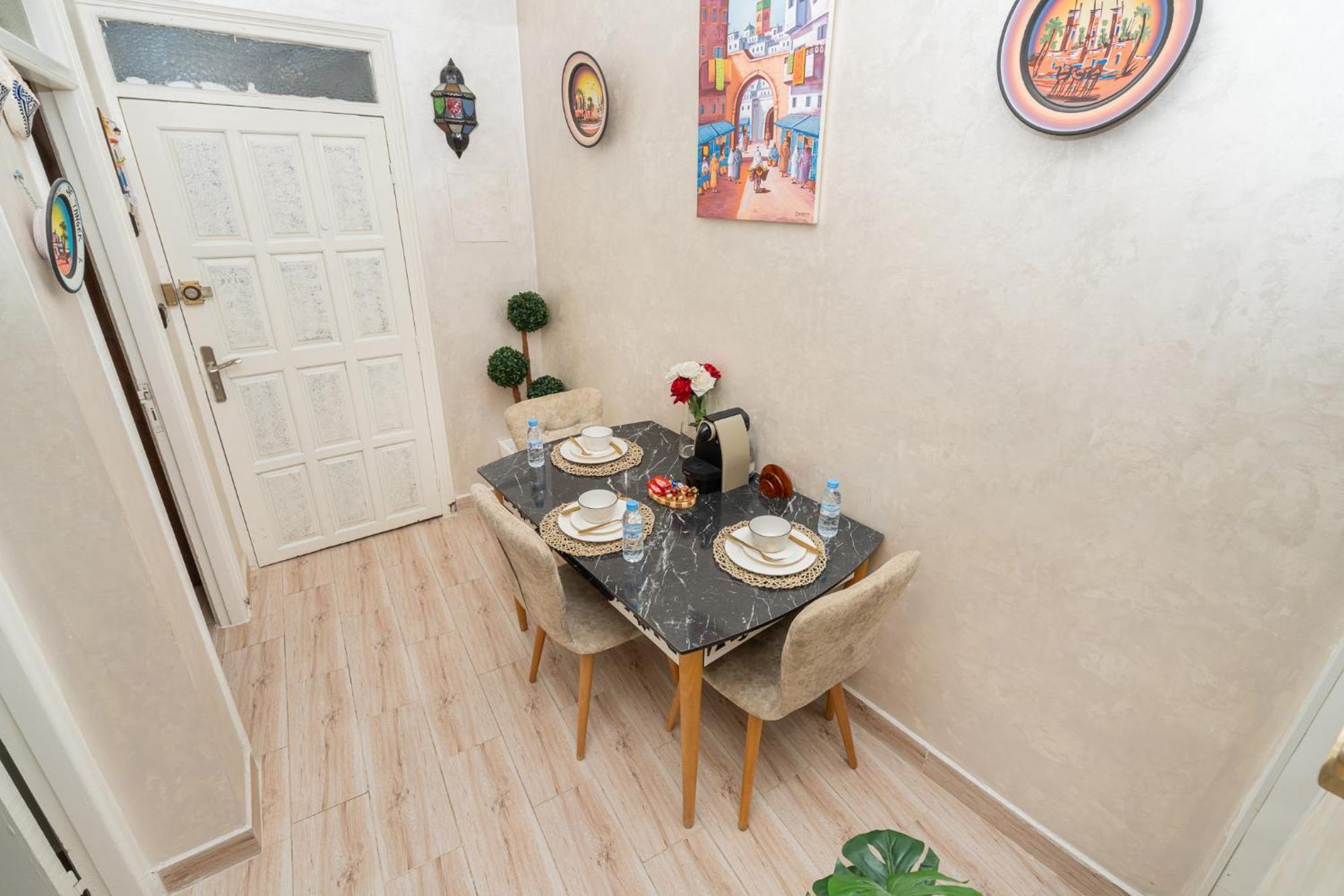 Appartement Ensolleille Au Coeur De Tanger Екстер'єр фото